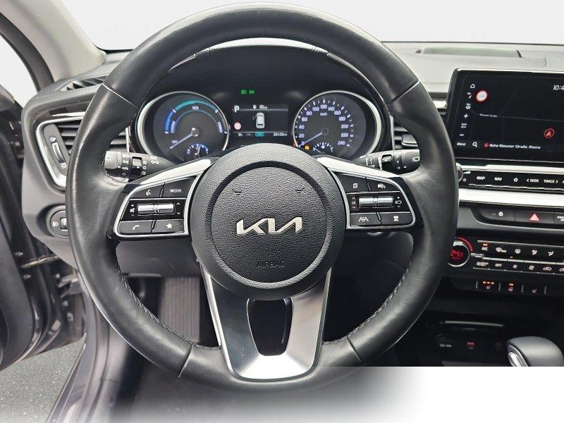 Kia cee'd / Ceed SW 1.6 GDI PLUG-IN-HYBRID VISION KOMFORT NAVI