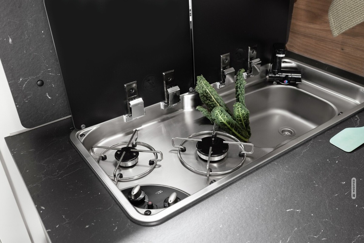 Corigon A Pure 70 D 6 Sitze+Markise+Kamera