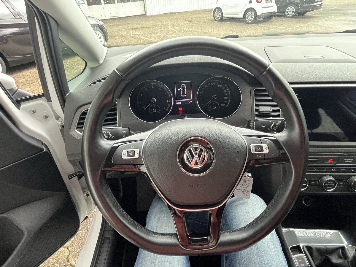 Volkswagen Golf Sportsvan 1.0 TSI Comfortline NUR 27 TKM*ALU*SHZ*PDC*