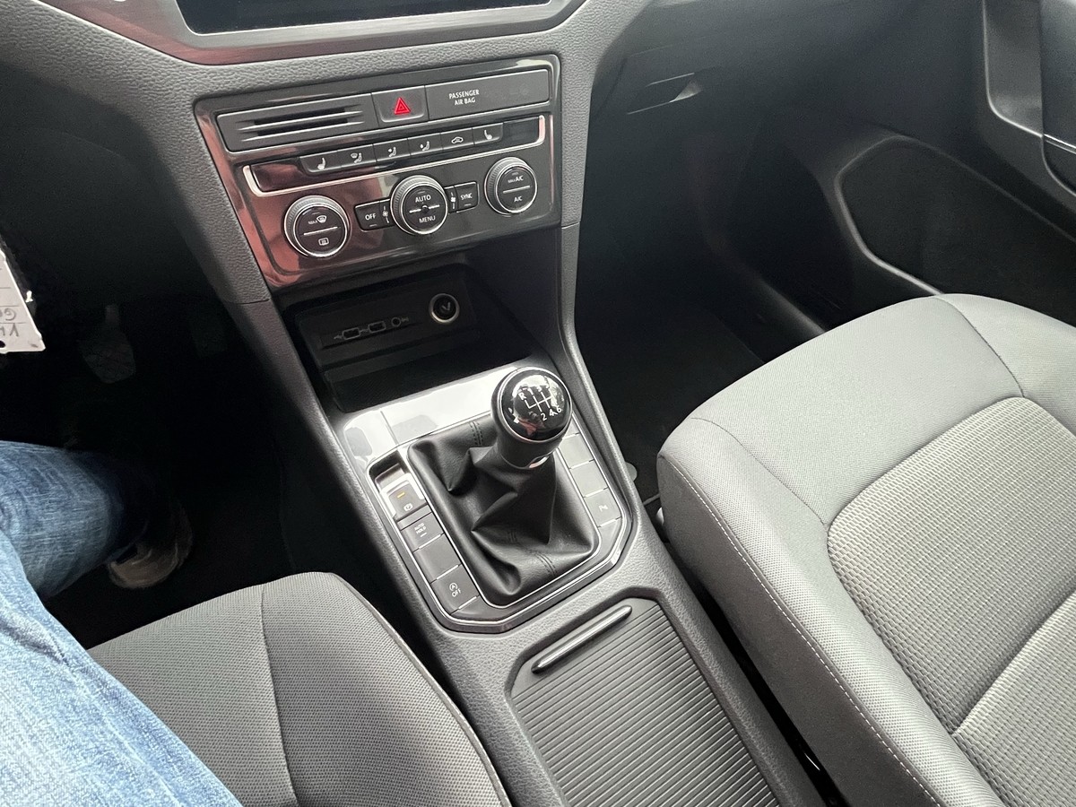 Volkswagen Golf Sportsvan 1.0 TSI Comfortline NUR 27 TKM*ALU*SHZ*PDC*