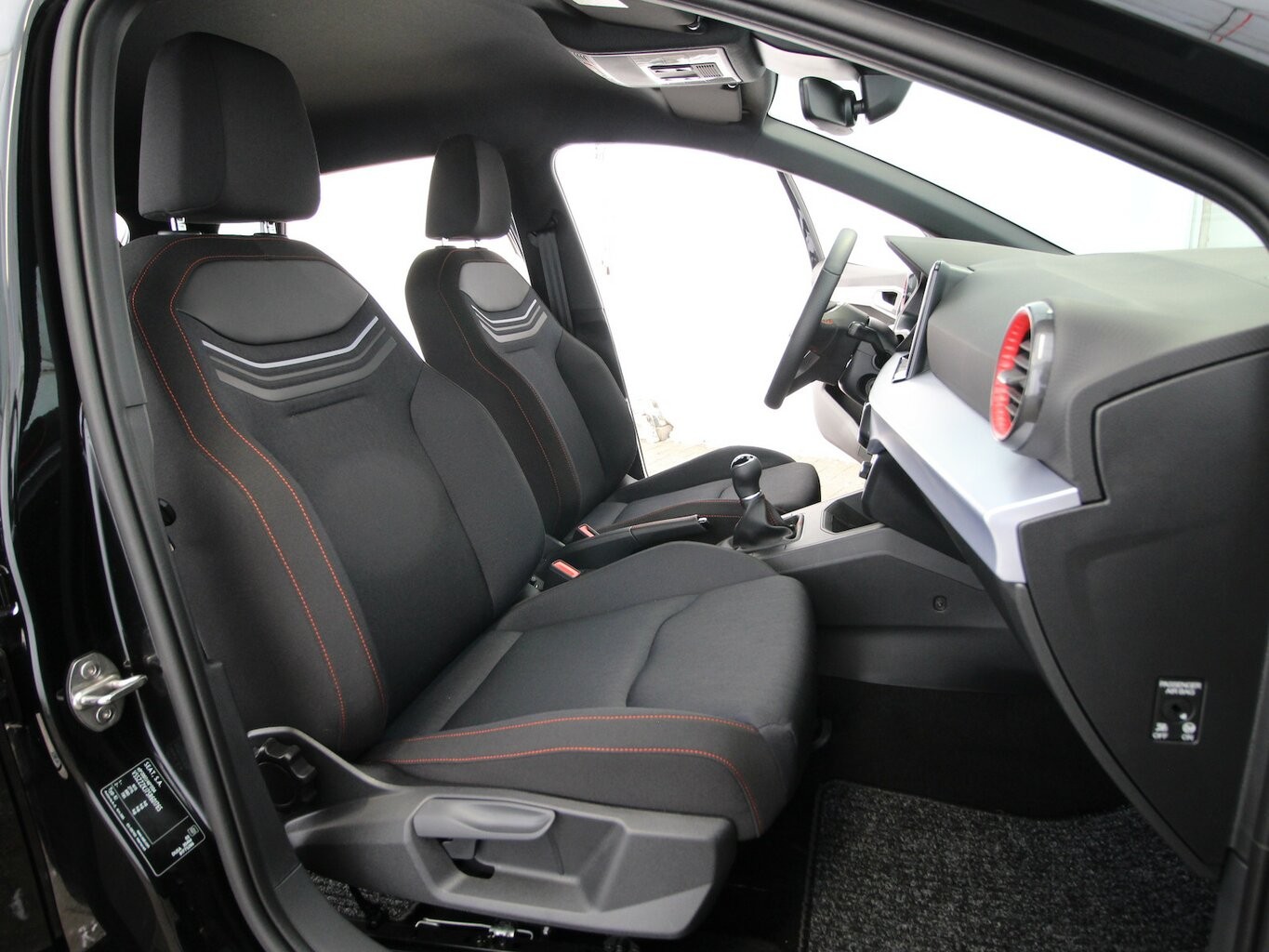 Seat Ibiza TSI OPF FR Sport NAVI+LED+WINTER-PAKET+ALU...