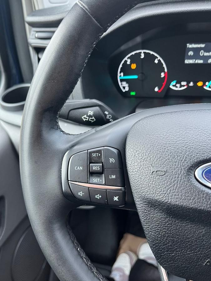 Ford Transit Custom 2.0 TDCi 320 L2 PKW Trend 9-Sitzer 