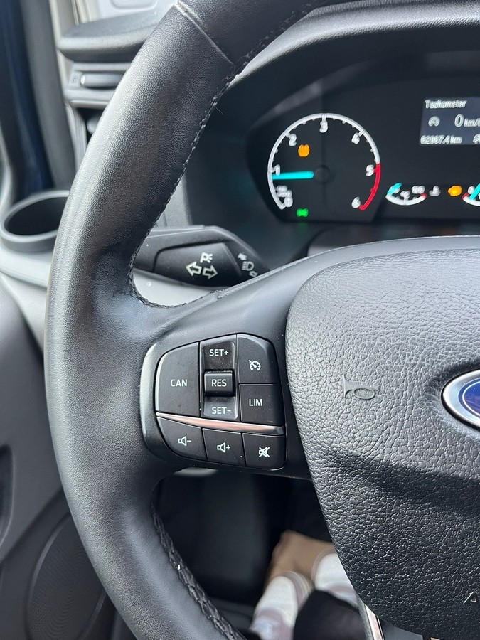 Ford Transit Custom 2.0 TDCi 320 L2 PKW Trend 9-Sitzer 