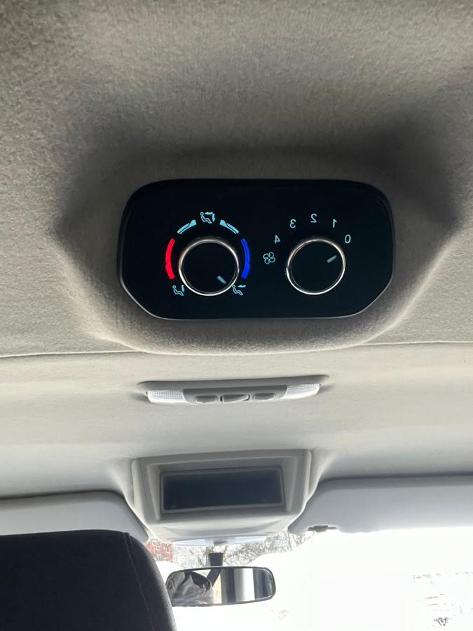 Ford Transit Custom 2.0 TDCi 320 L2 PKW Trend 9-Sitzer 