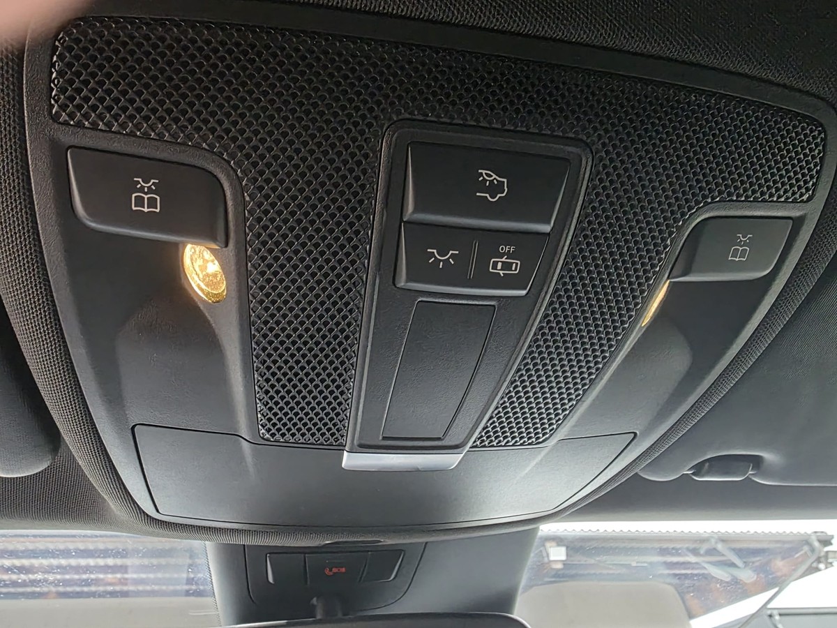 Mercedes-Benz GLA 250 AMG Line Night LED PDC Tempomat
