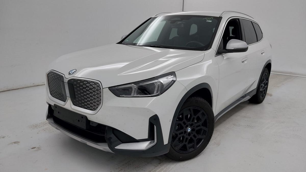 BMW iX1 eDrive20 Xline RFK