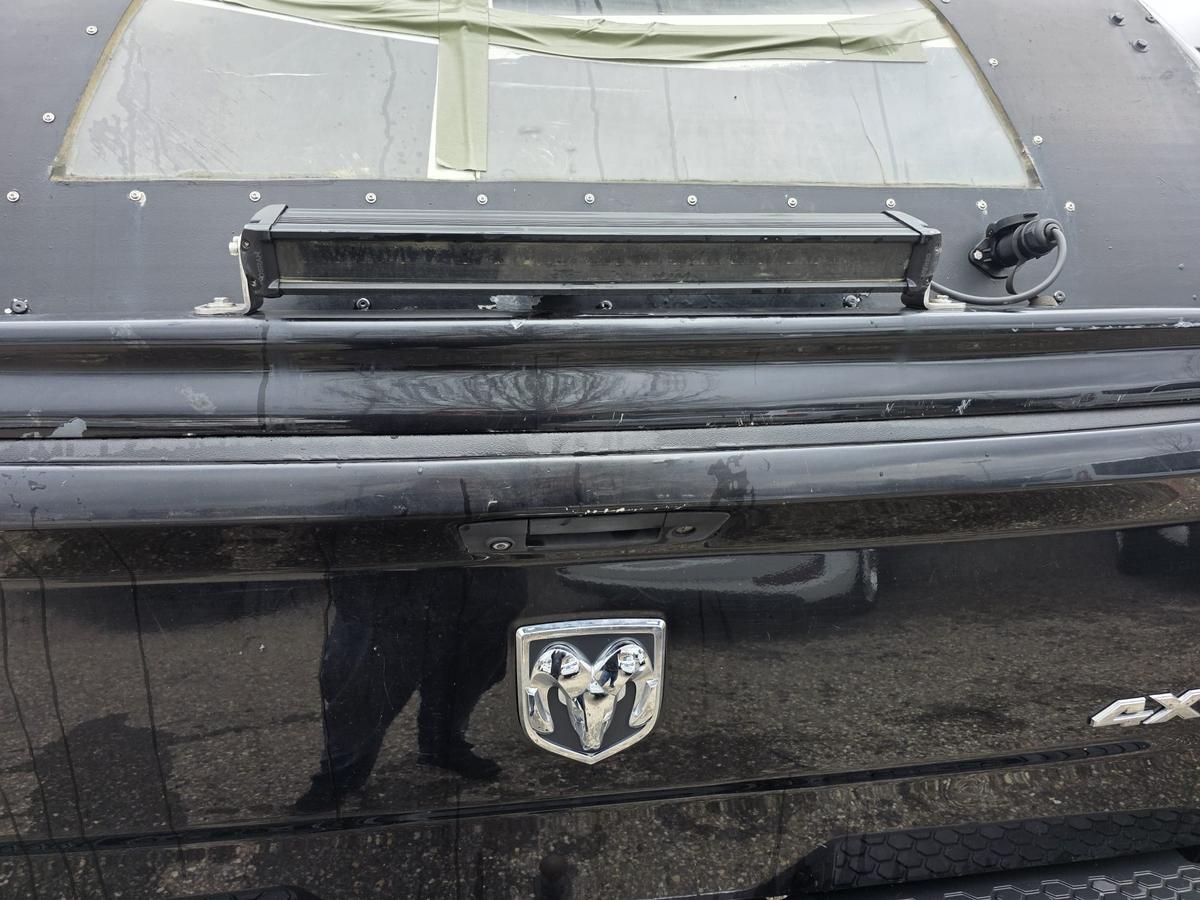 Dodge RAM 1500 GAS LARAMIE Hemi Luftfahrwerk