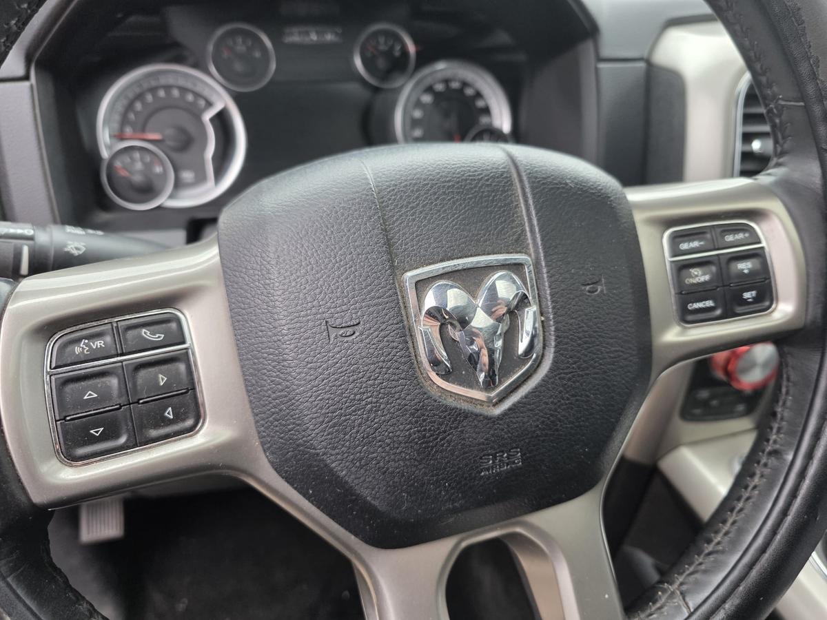 Dodge RAM 1500 GAS LARAMIE Hemi Luftfahrwerk