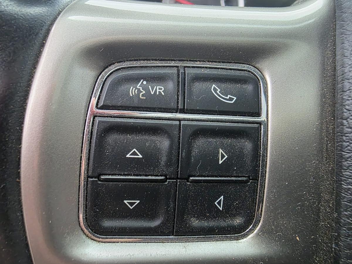 Dodge RAM 1500 GAS LARAMIE Hemi Luftfahrwerk