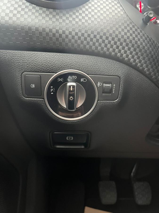 Mercedes-Benz A 180 Urban