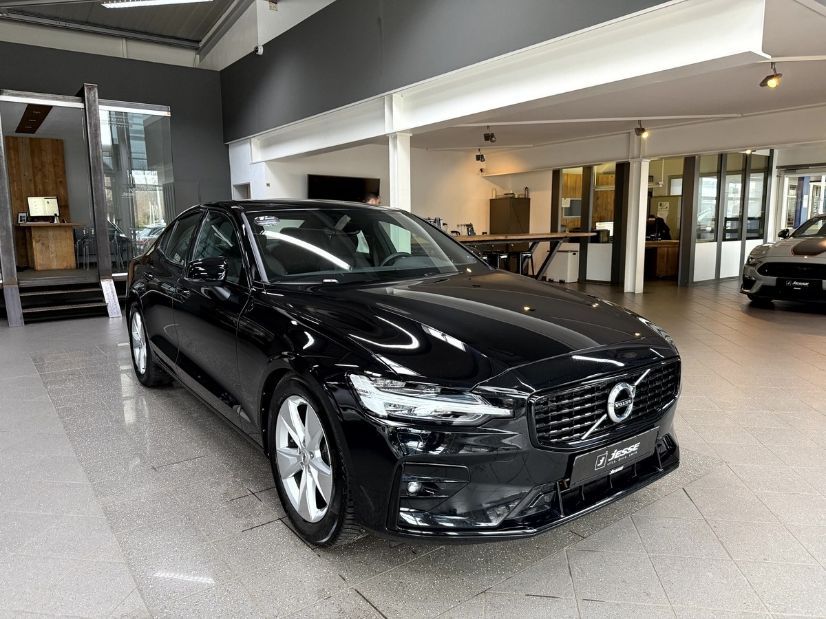 Volvo S60 B4 R Design LED GSD Memory H&K ACC