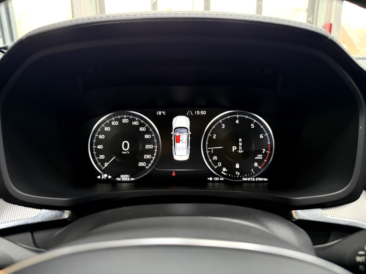 Volvo S60 B4 R Design LED GSD Memory H&K ACC