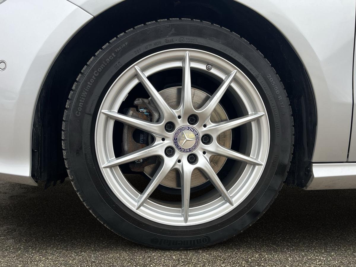 Mercedes-Benz A 180 Urban