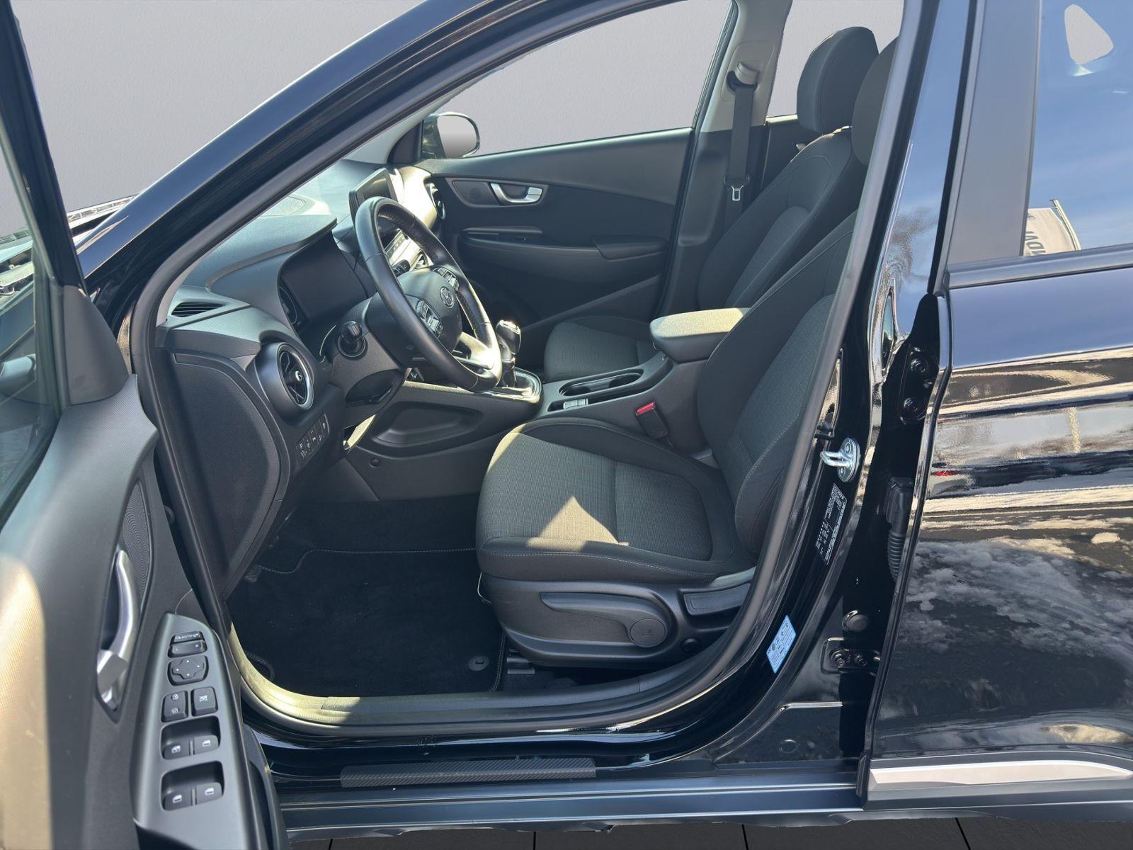 Hyundai KONA KONA Trend/SHZ/LHZ/Car-Play/18