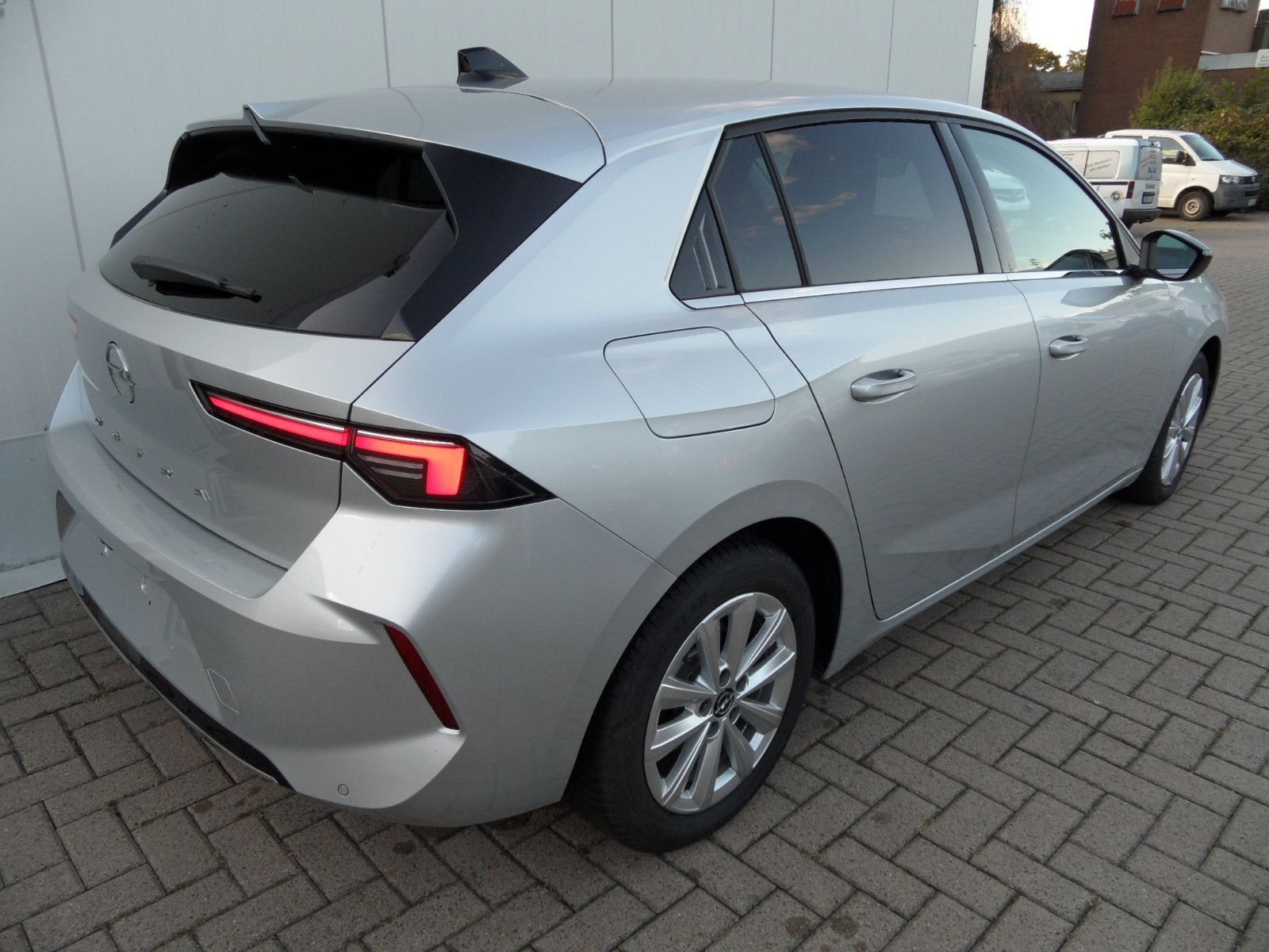 Opel Astra L 1,2 Lim. Elegance+Kamera+Sitzheizung