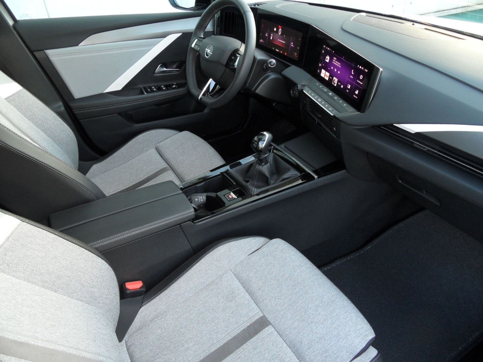 Opel Astra L 1,2 Lim. Elegance+Kamera+Sitzheizung