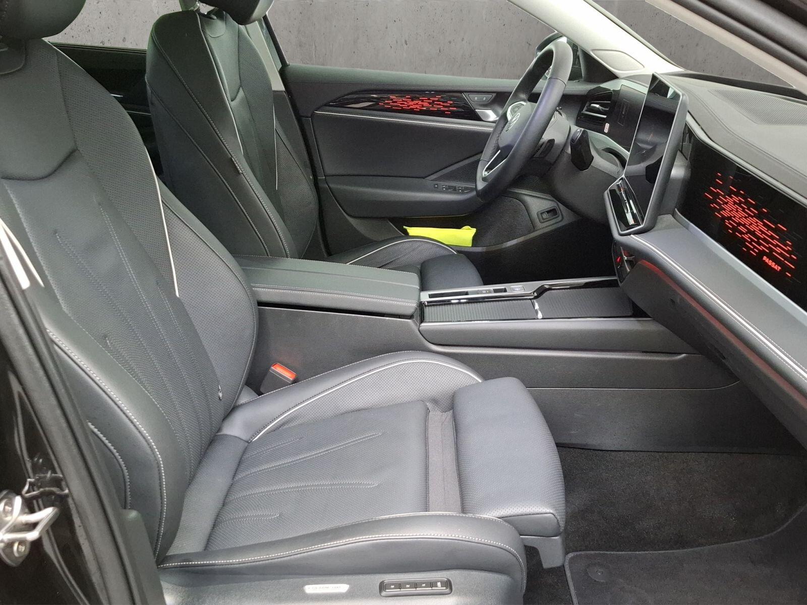 Volkswagen Passat Elegance 2,0 l TDI SCR 4MOTION 14 2 kW (193 PS) 7-Gang-Doppelkupplungsget