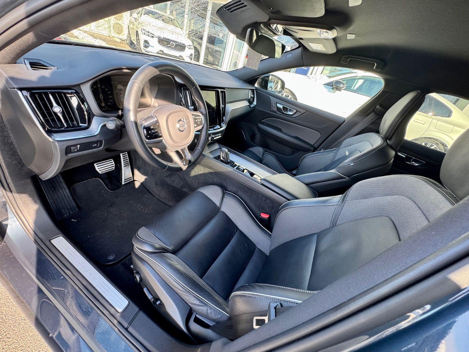 Volvo V60 B4 Diesel Kombi R-Design 8-Gang