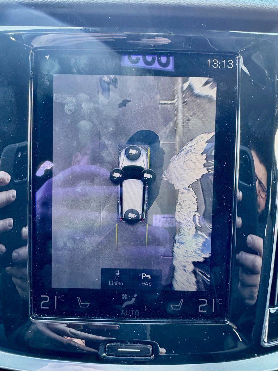 Volvo V60 B4 Diesel Kombi R-Design 8-Gang