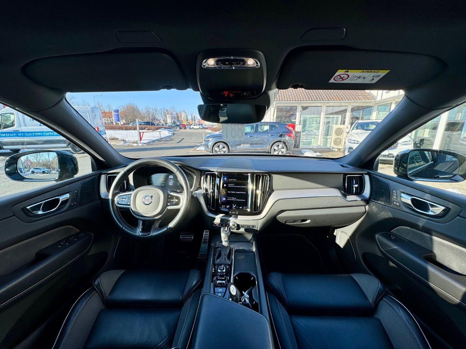 Volvo XC60 XC60 D4 8-Gang R Design