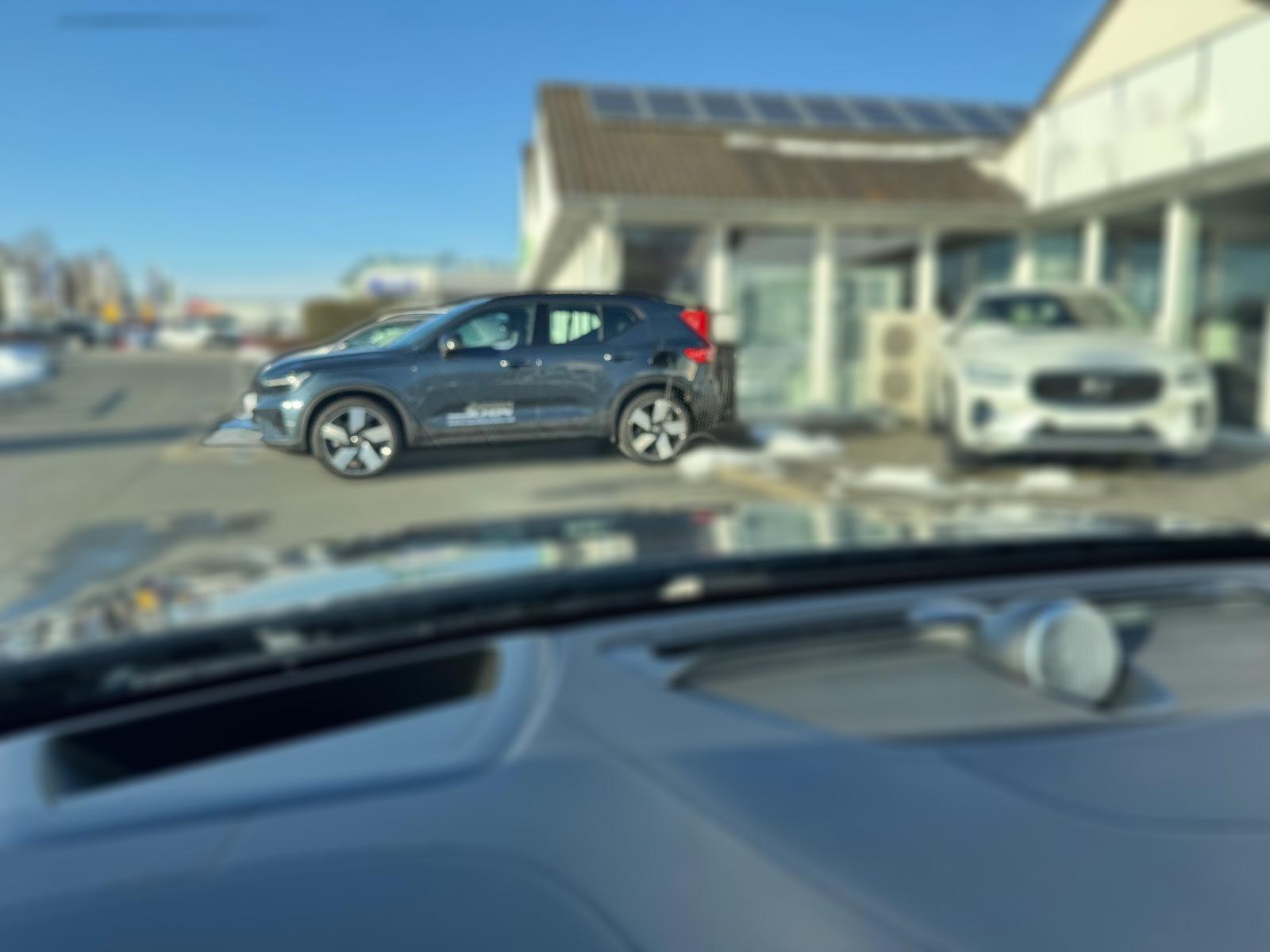 Volvo V60 T6 Ultra Bright Recharge Plug-In Hybrid AWD