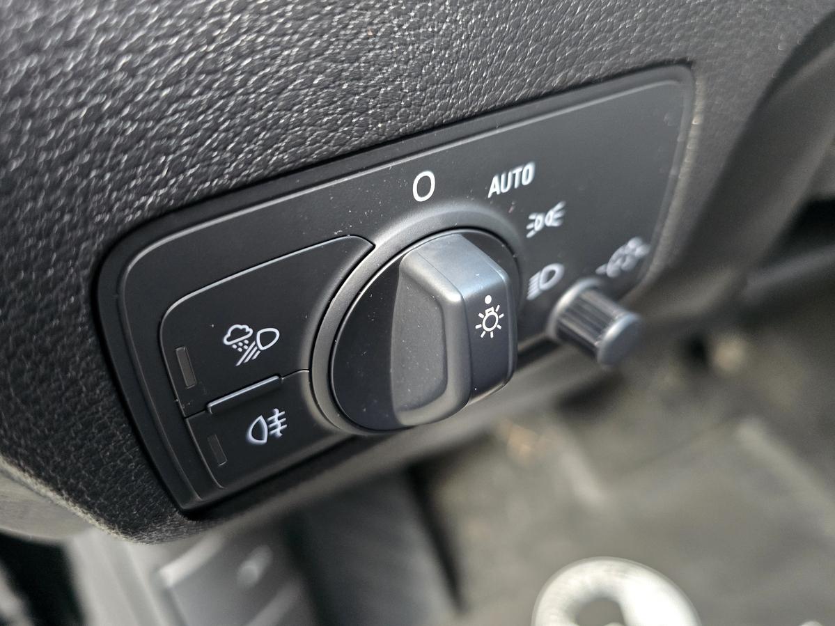 Audi Q2 35 1.5 TFSI  #Klima #Tempomat #SHZ #PDC hinten #LED #DAB