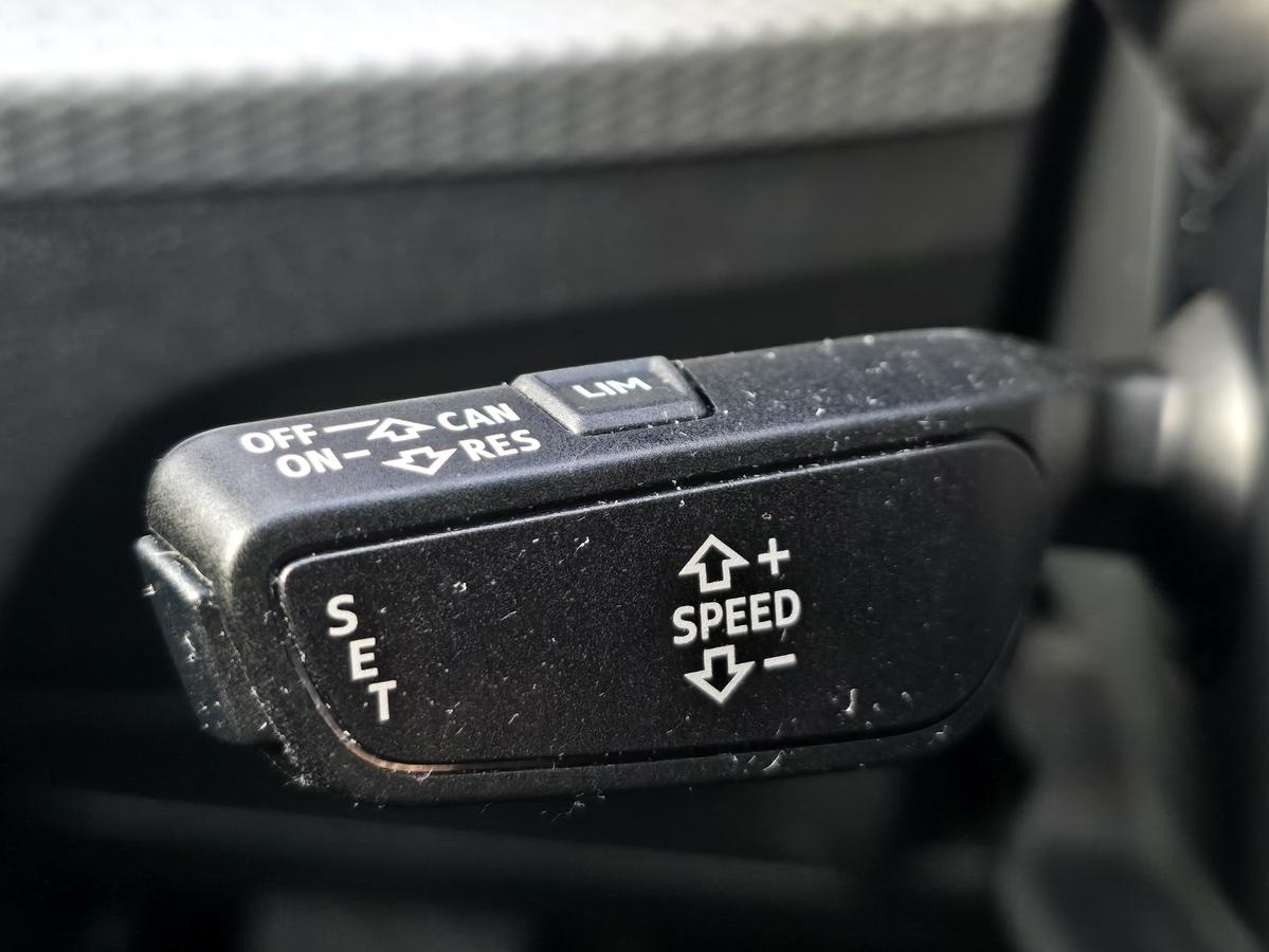 Audi Q2 35 1.5 TFSI  #Klima #Tempomat #SHZ #PDC hinten #LED #DAB