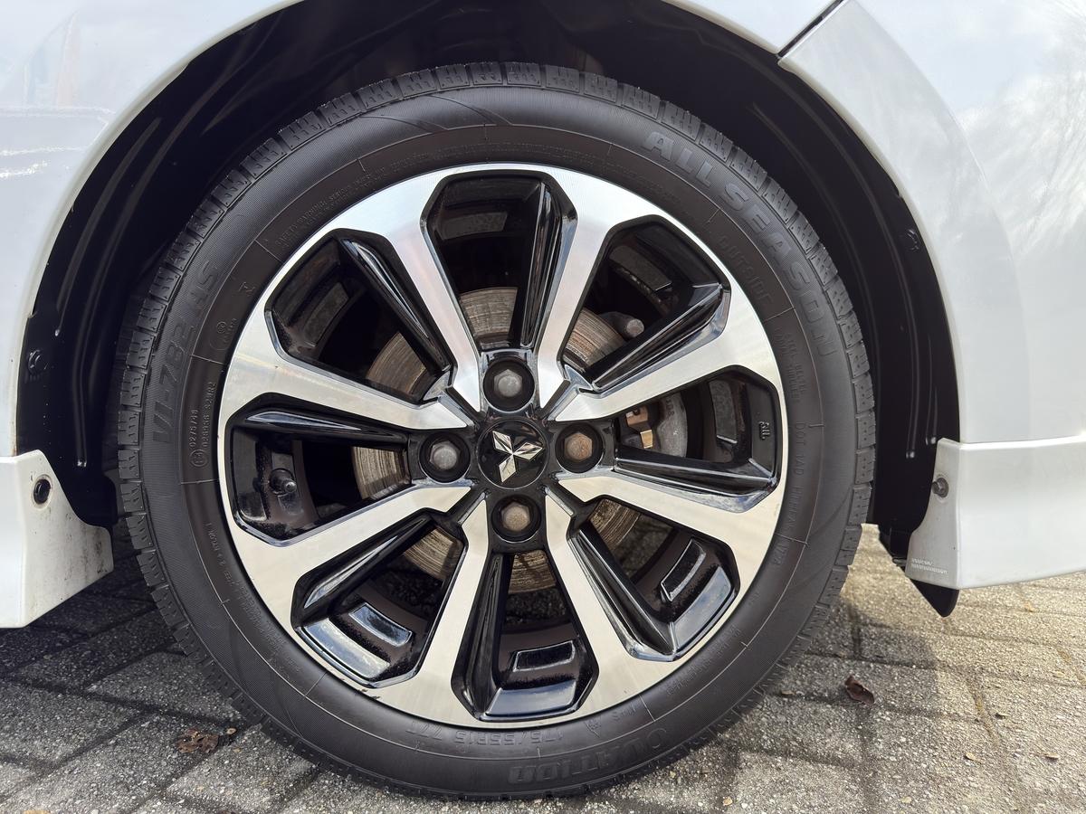 Mitsubishi Space Star 1.2 Spirit+ 