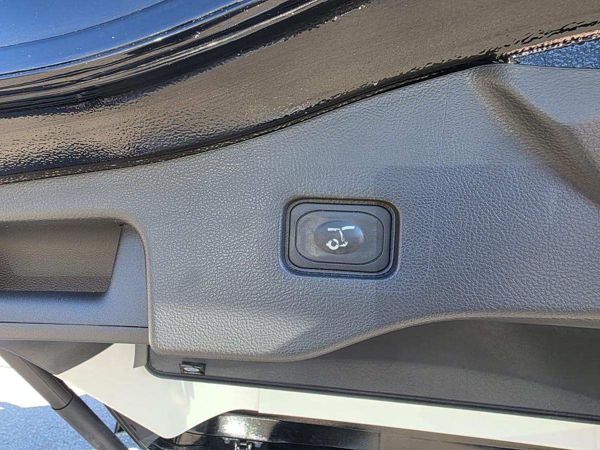 Ford Mondeo Vignale AHK ACC LED Massage 