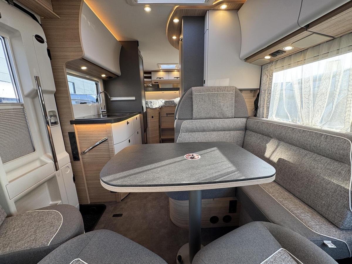 Malibu I 441 KB LE Lithium+Kaffem.+Kamera+Markise