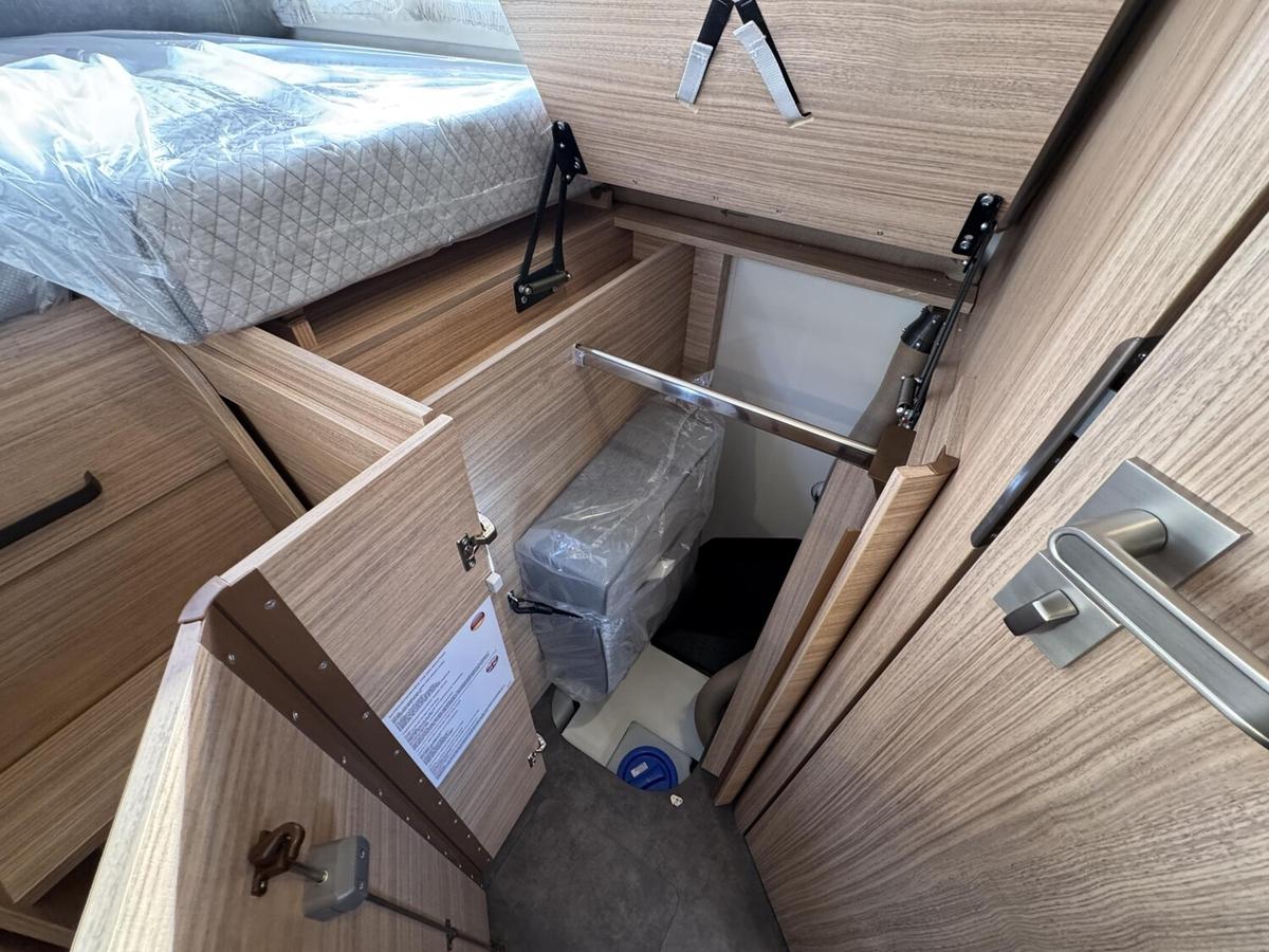 Malibu I 441 KB LE Lithium+Kaffem.+Kamera+Markise