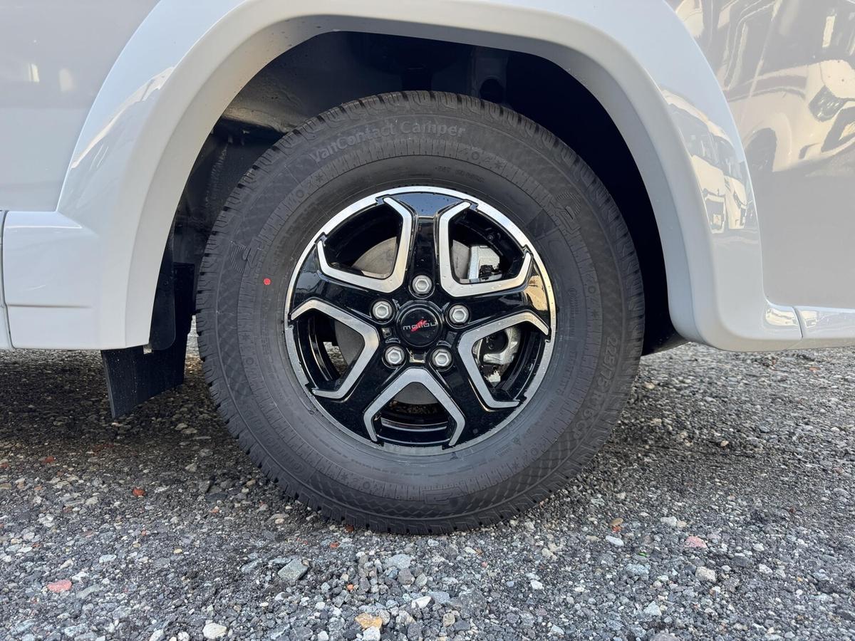 Malibu I 441 KB LE Lithium+Kaffem.+Kamera+Markise