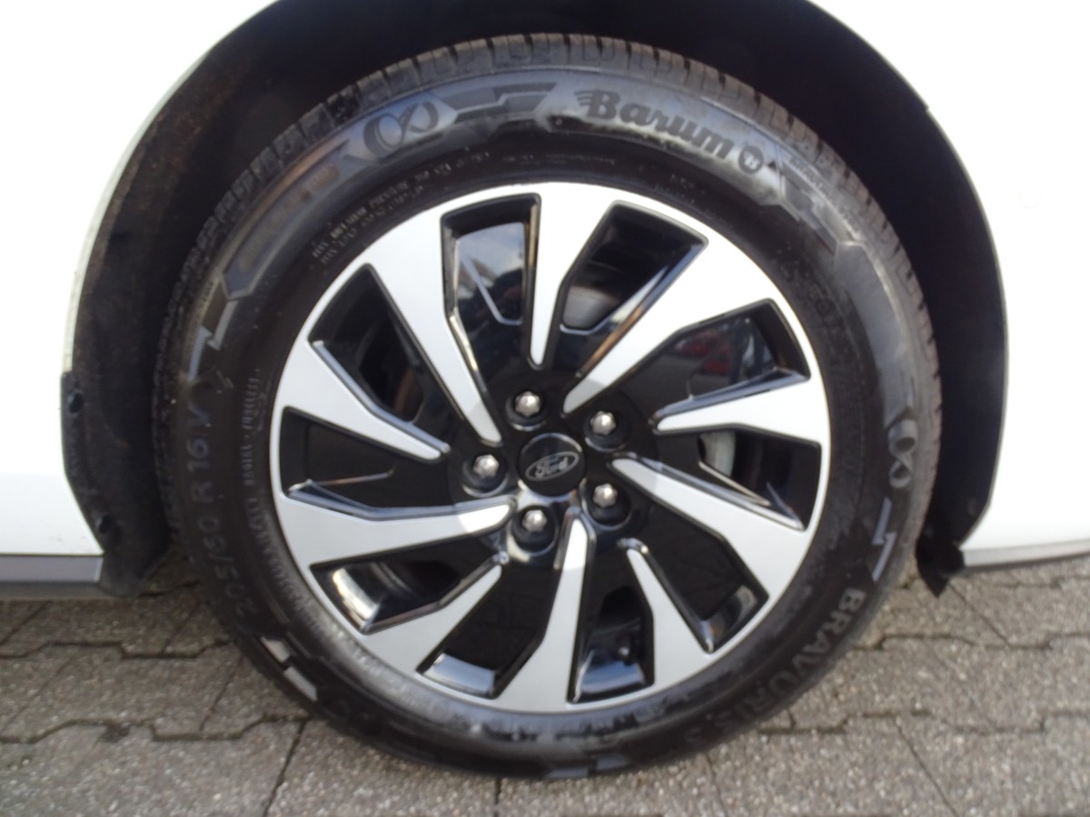 Ford Focus 1.5 EcoBlue Turnier Titanium Automatik