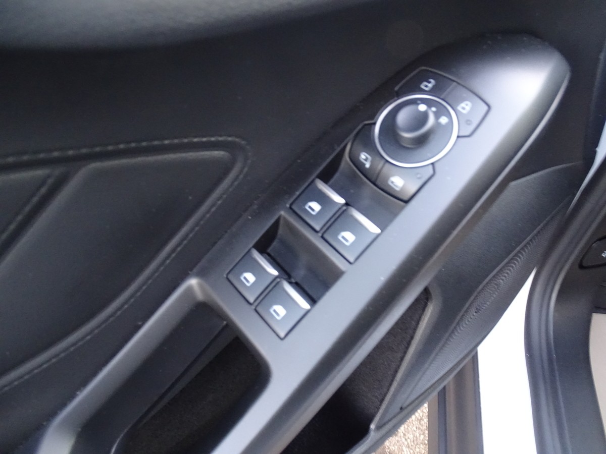 Ford Focus 1.5 EcoBlue Turnier Titanium Automatik