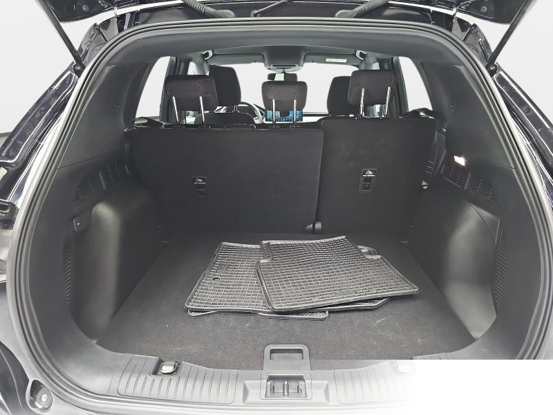 Ford Kuga 1.5 EB AUTO. ST-LINE NAVI LED KLIMAAUTO WINTER SIC