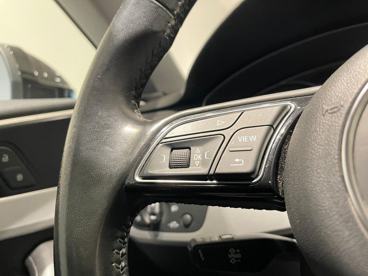 Audi A5 2.0TDI AHK APP NAVI SHZ PDC V+H