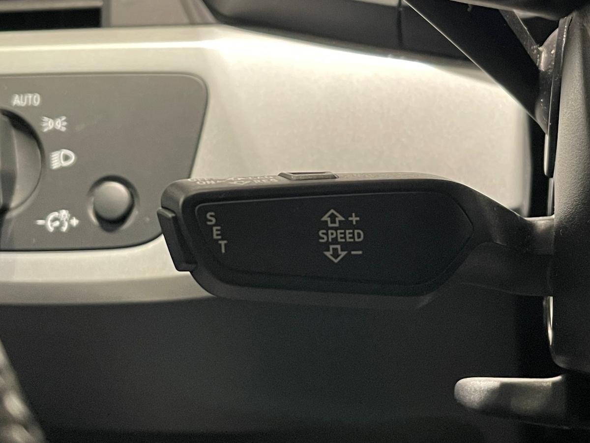 Audi A5 2.0TDI AHK APP NAVI SHZ PDC V+H