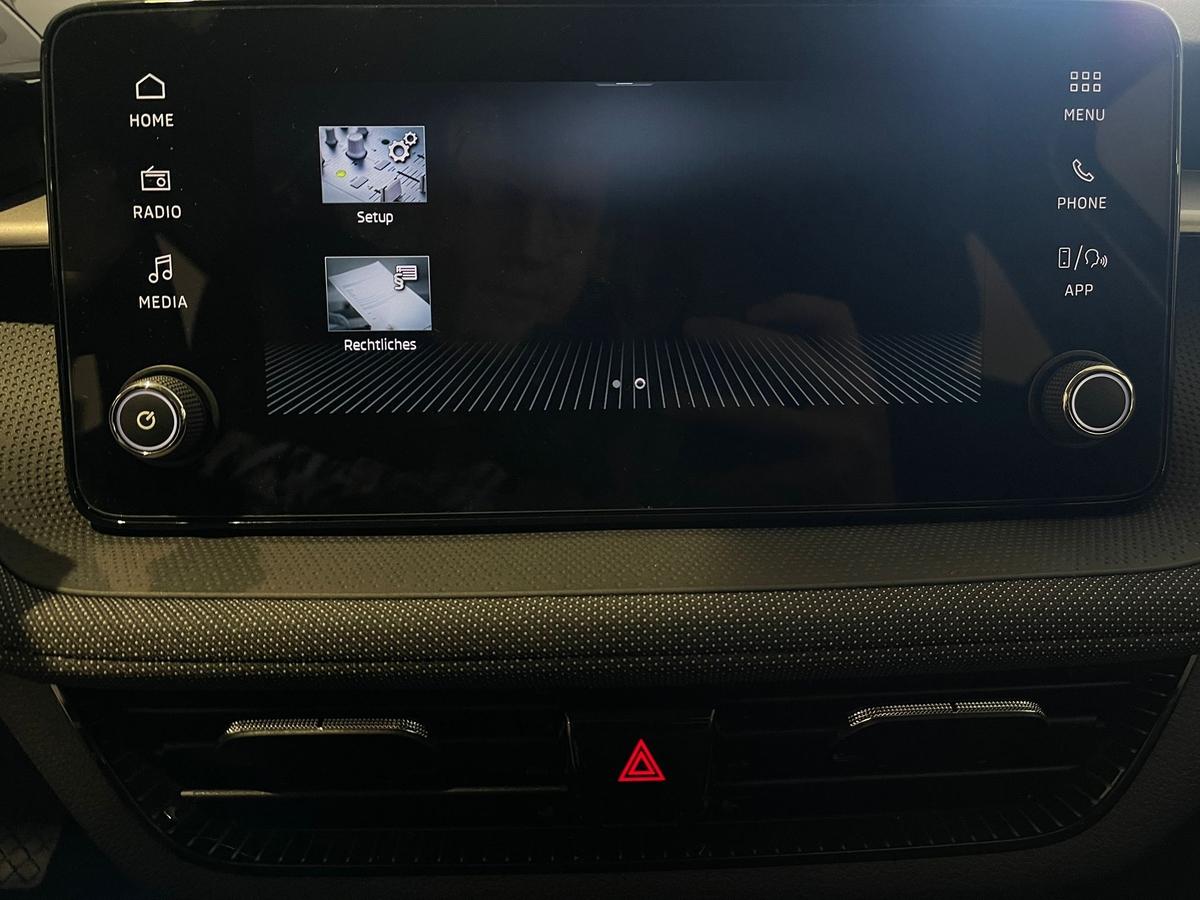 Skoda Fabia 1.0MPI 130Jahre 5J.Garantie APP LED SHZ Kamera