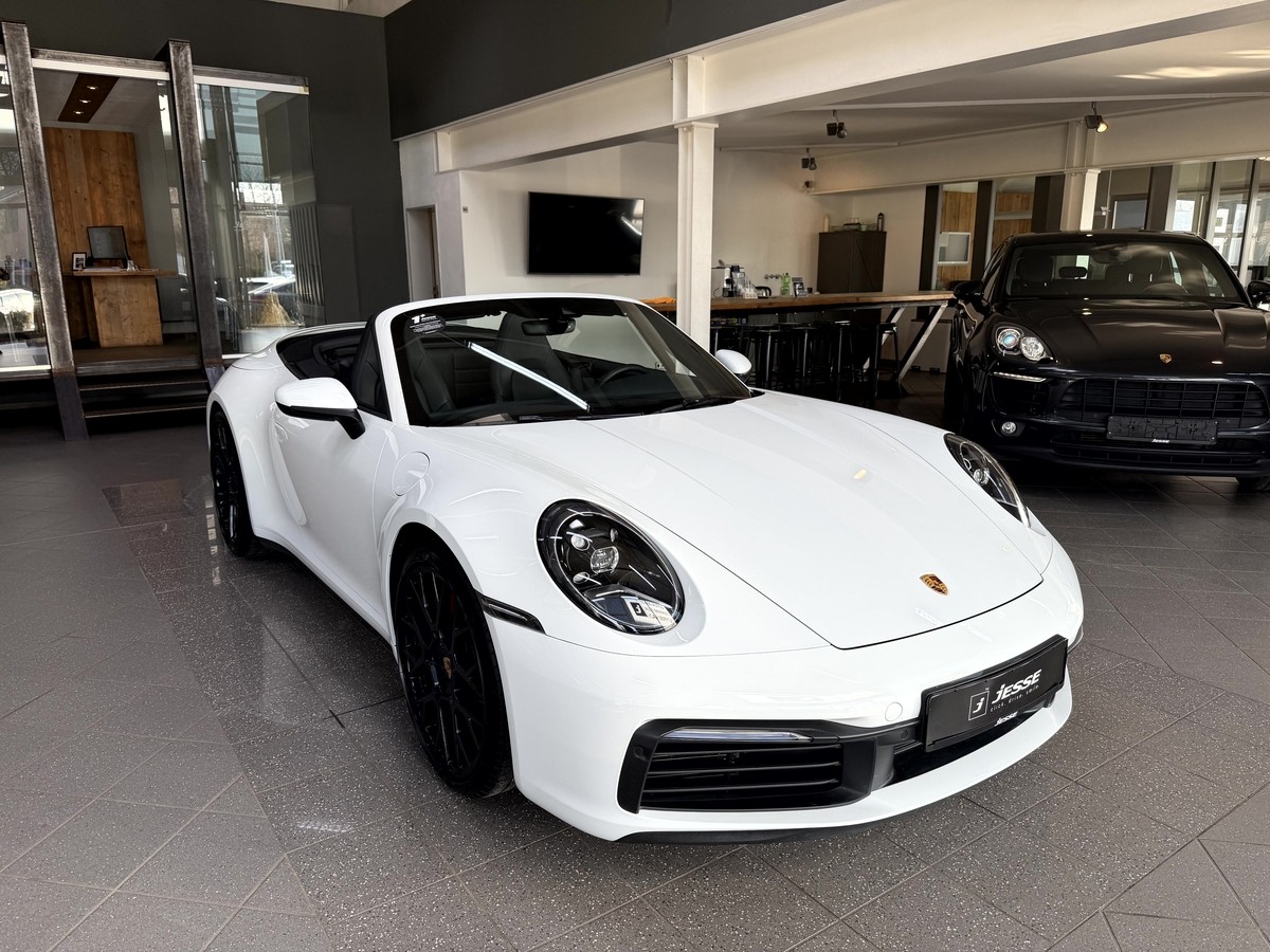 Porsche 911 Carrera S Cabrio LED 14-Wege Sport-AGA BOSE R.Cam 