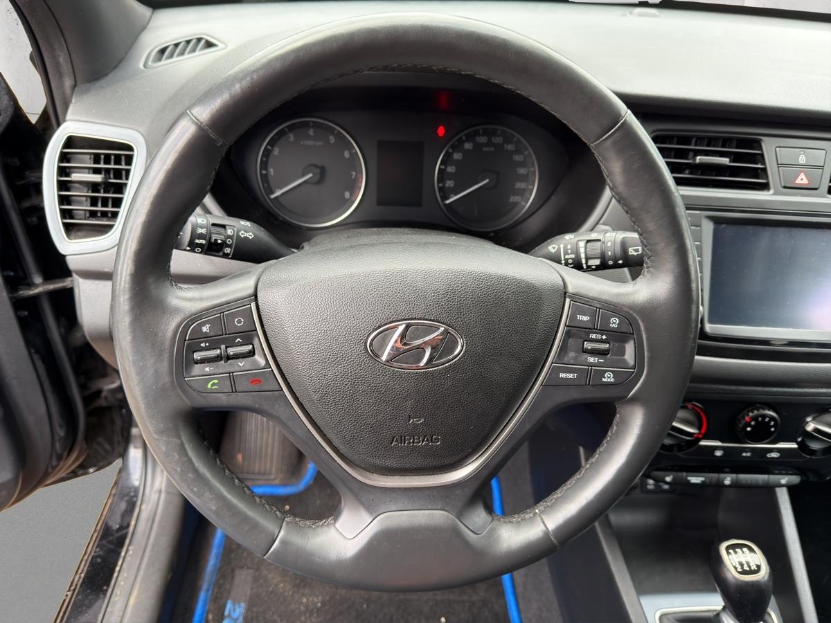 Hyundai i20 YES! Plus 1.2 i Navi*PDC*Klima