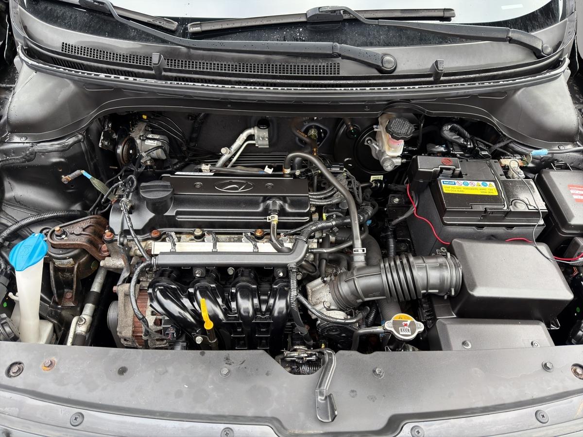 Hyundai i20 YES! Plus 1.2 i Navi*PDC*Klima