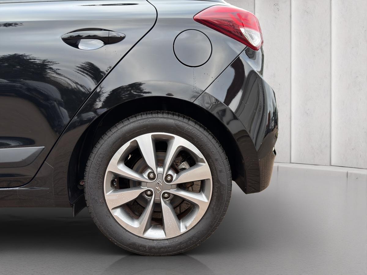 Hyundai i20 YES! Plus 1.2 i Navi*PDC*Klima