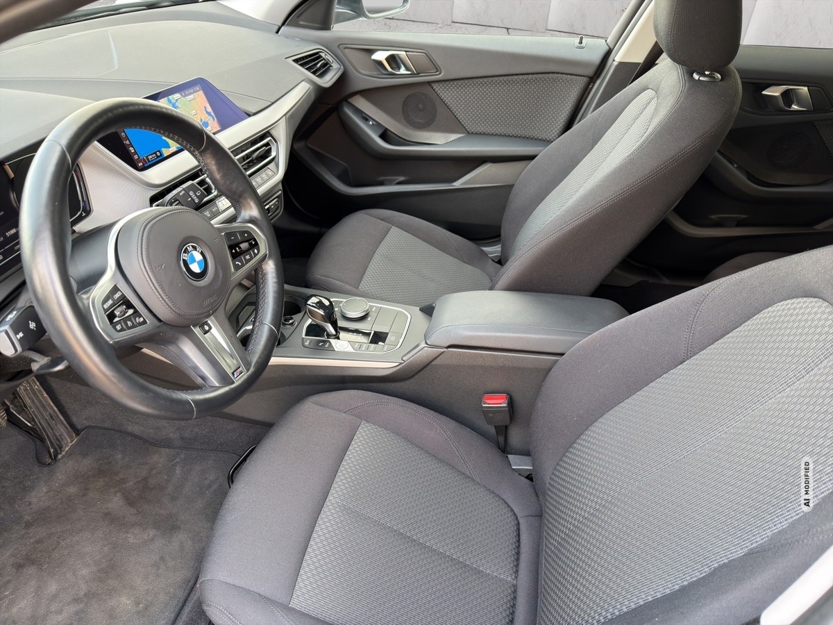 BMW 118 i DCT Advantage LED*Klima*Sitz&Lenkhzg
