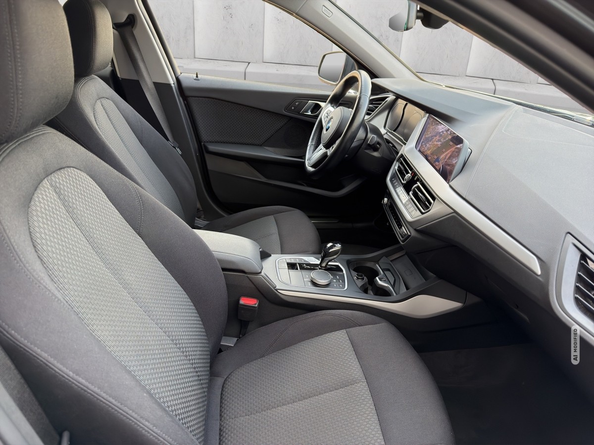 BMW 118 i DCT Advantage LED*Klima*Sitz&Lenkhzg