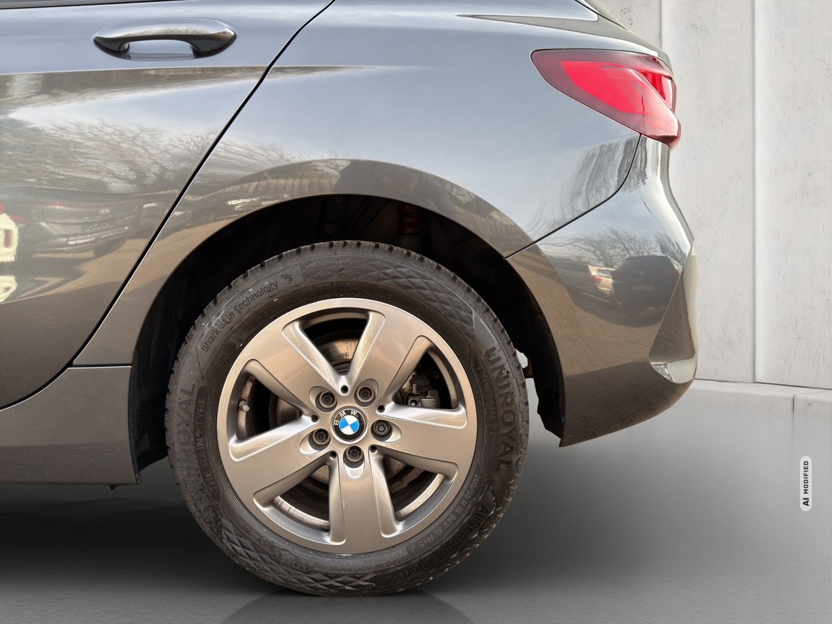 BMW 118 i DCT Advantage LED*Klima*Sitz&Lenkhzg
