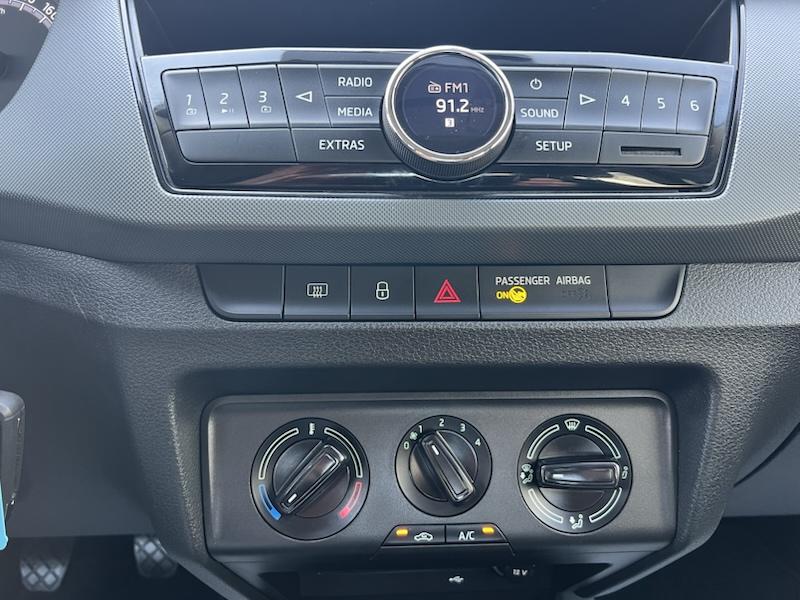 Skoda Fabia 1.0 MPI ACTIVE SERVO*KLIMA*RADIO* 5 TÜRIG