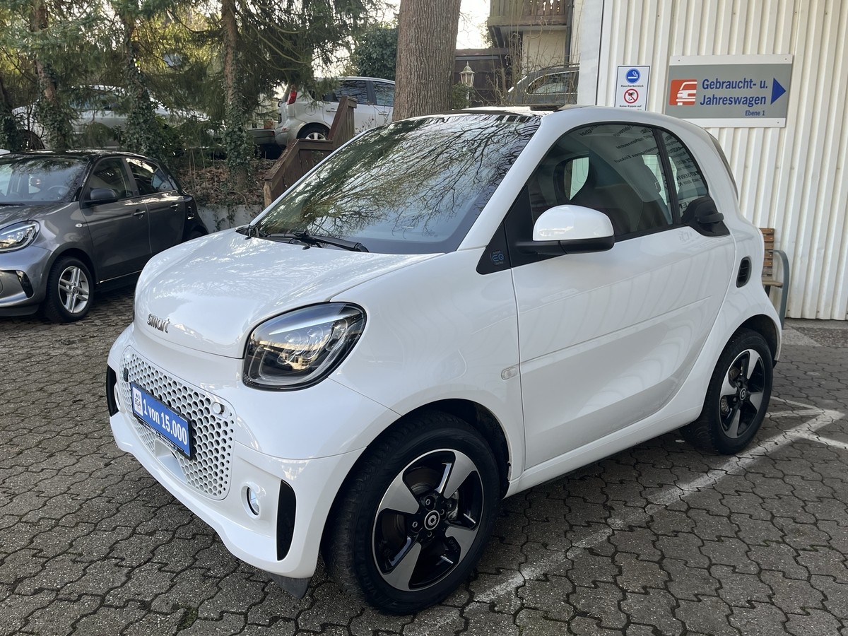 Smart ForTwo EQ Exclusive PANORAMA CAM MEDIA LED PDC SHZ ALU 22KW 