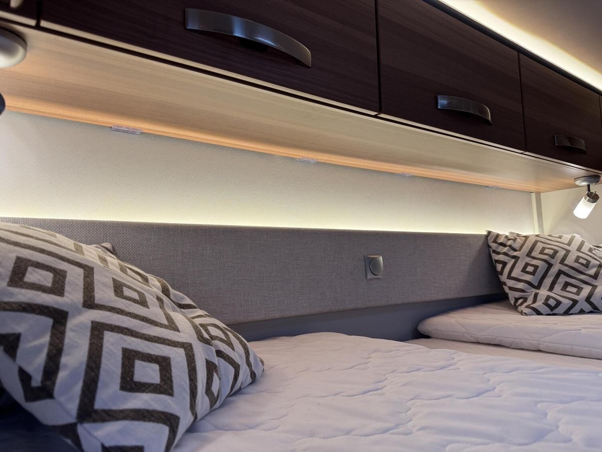 Weinsberg CaraCompact 600 MEG Pepper Sat-TV+Solar+Markise+Kamera