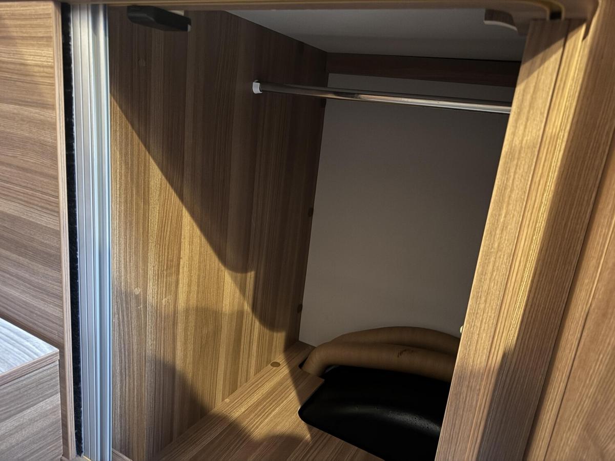 Weinsberg CaraCompact 600 MEG Pepper Sat-TV+Solar+Markise+Kamera