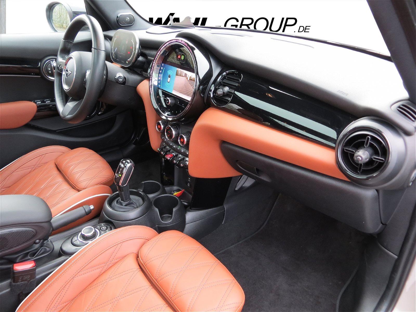 MINI Cooper 5-TÜRER CLASSIC TRIM DKG LEDER NAVI LED PANO HUD RFK SPORTSITZE HIFI HK D